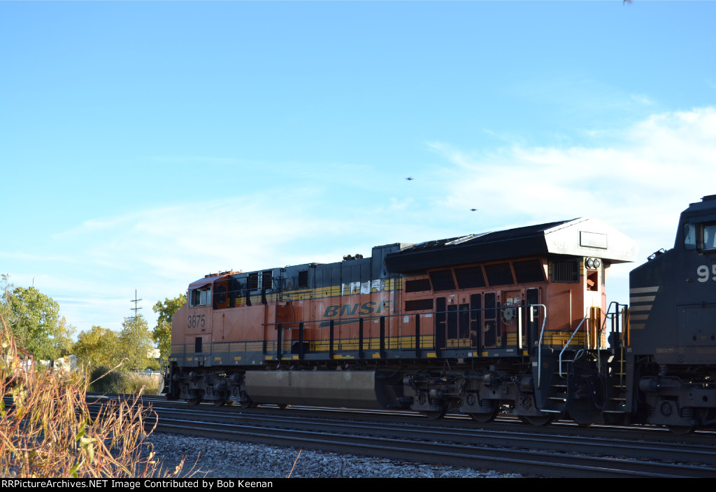 BNSF 3875